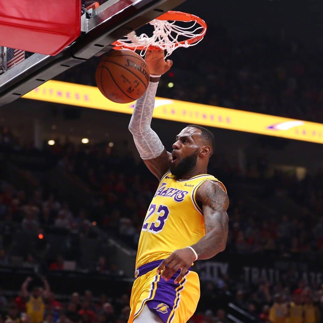 库里31分 库里31分